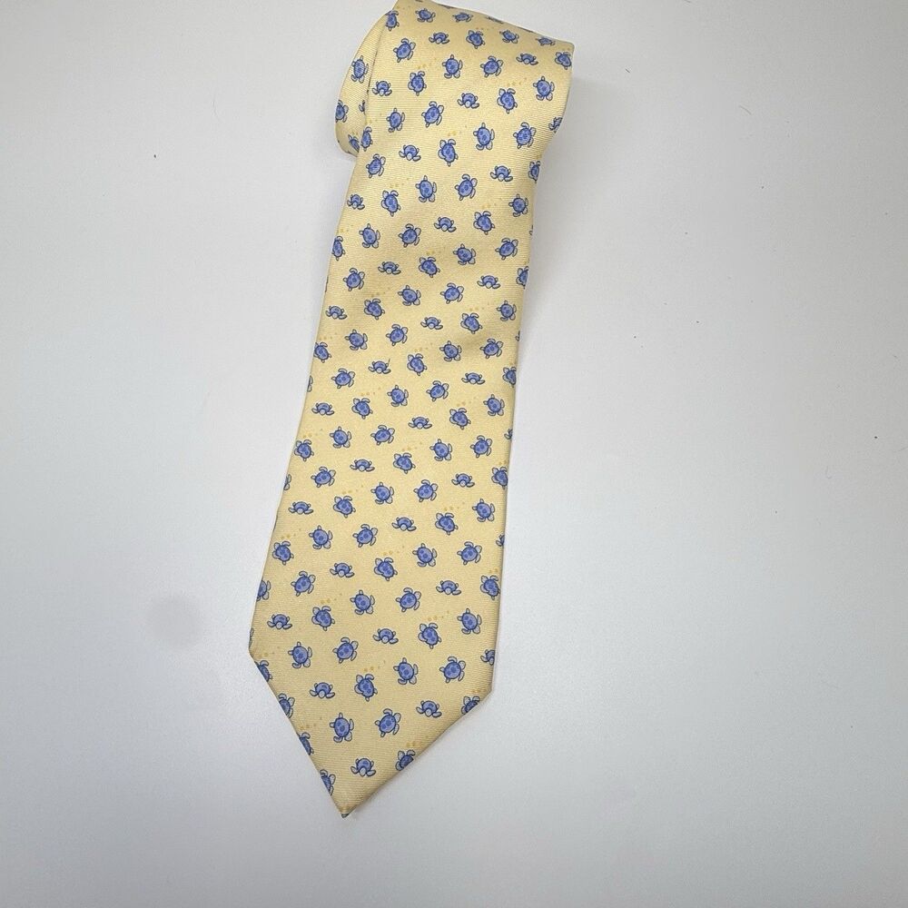 Brooks Brothers Blue Turtle Print 100% Silk Yellow Neck Tie